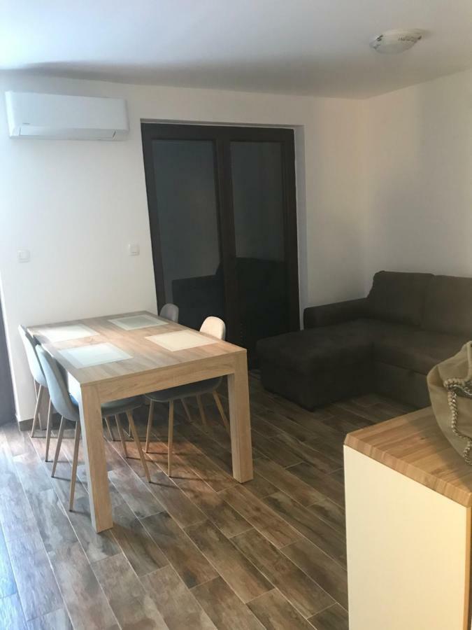 Apartments Simoneta مالينسكا المظهر الخارجي الصورة